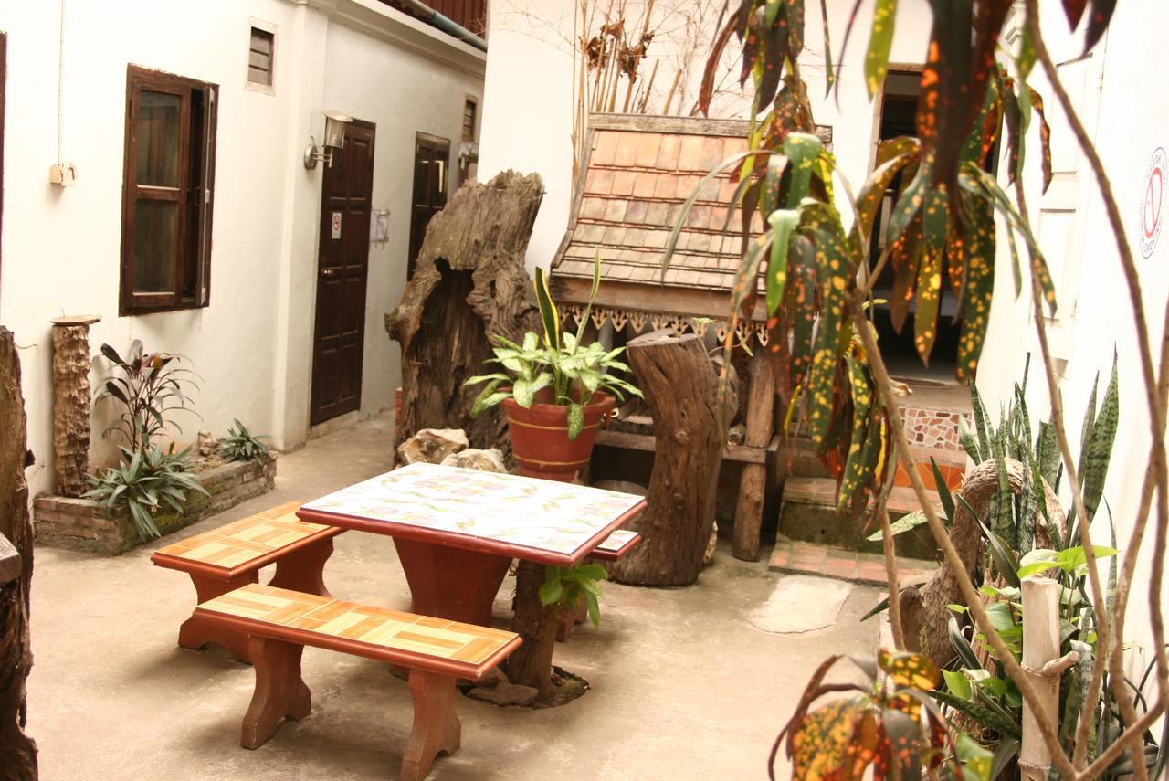 Mano Temple House Hotel Luang Prabang Ngoại thất bức ảnh