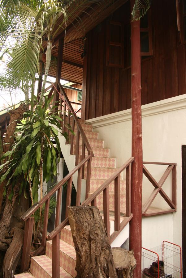 Mano Temple House Hotel Luang Prabang Ngoại thất bức ảnh